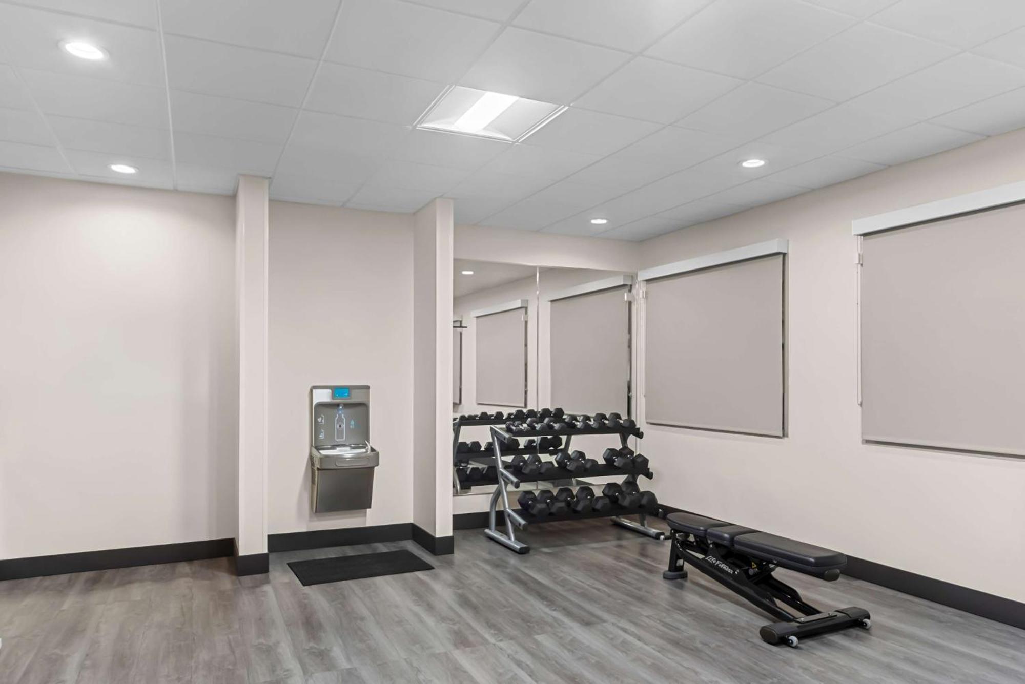 Best Western Plus Ogallala Inn Bagian luar foto