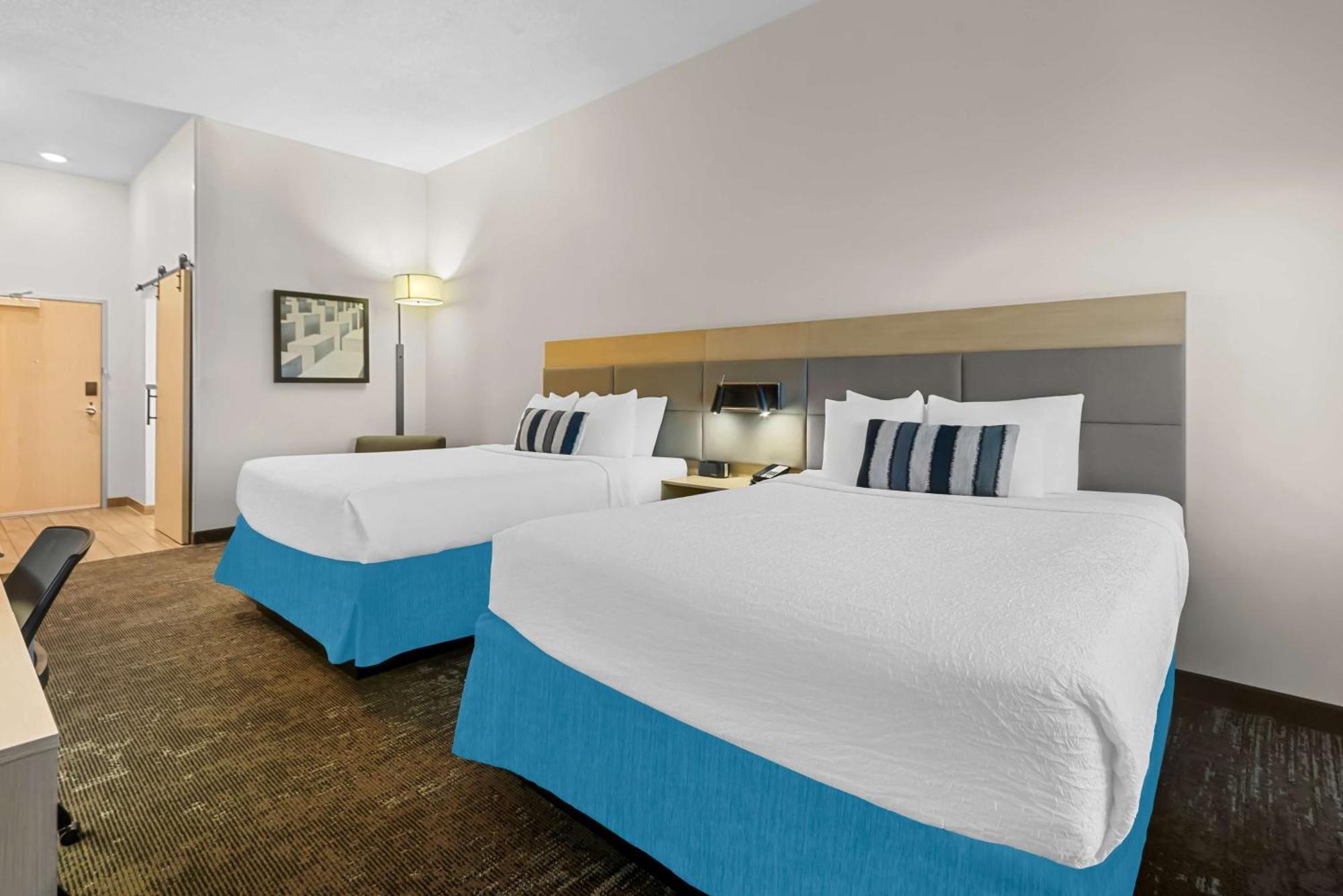 Best Western Plus Ogallala Inn Bagian luar foto