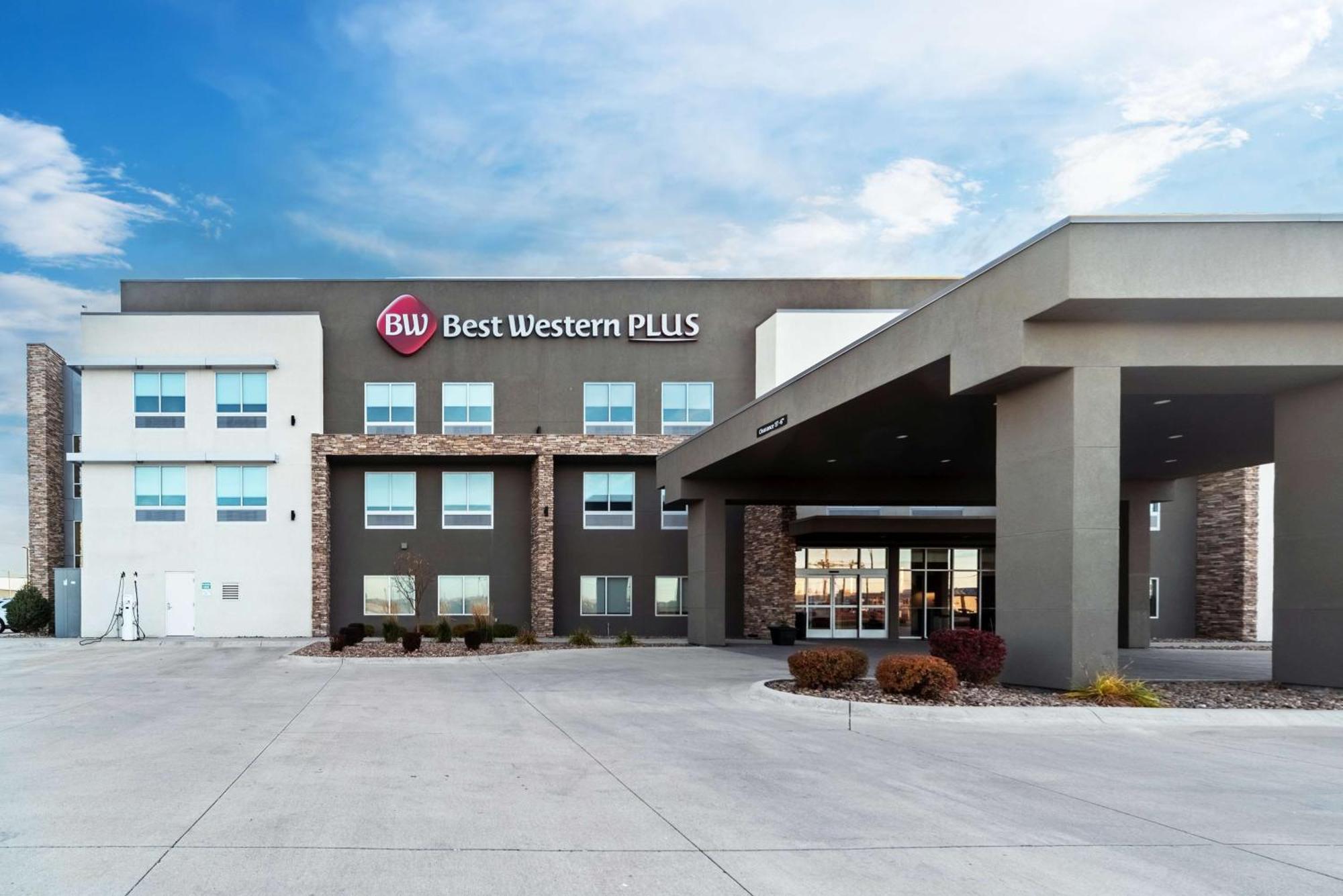 Best Western Plus Ogallala Inn Bagian luar foto